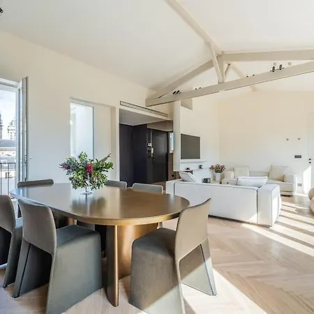 Luxueux Haussmannien Avec Vue Sur Apartment